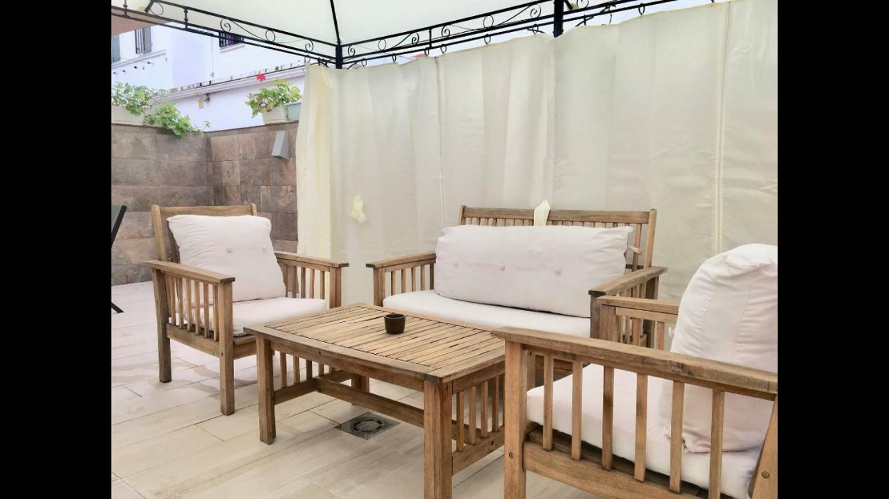 Apartamento Los Naranjos De Santa Justa Sevilha Exterior foto